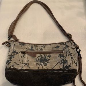 Myra Bag - New